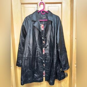 Classic Vintage Black 100% Leather Jacket for Women